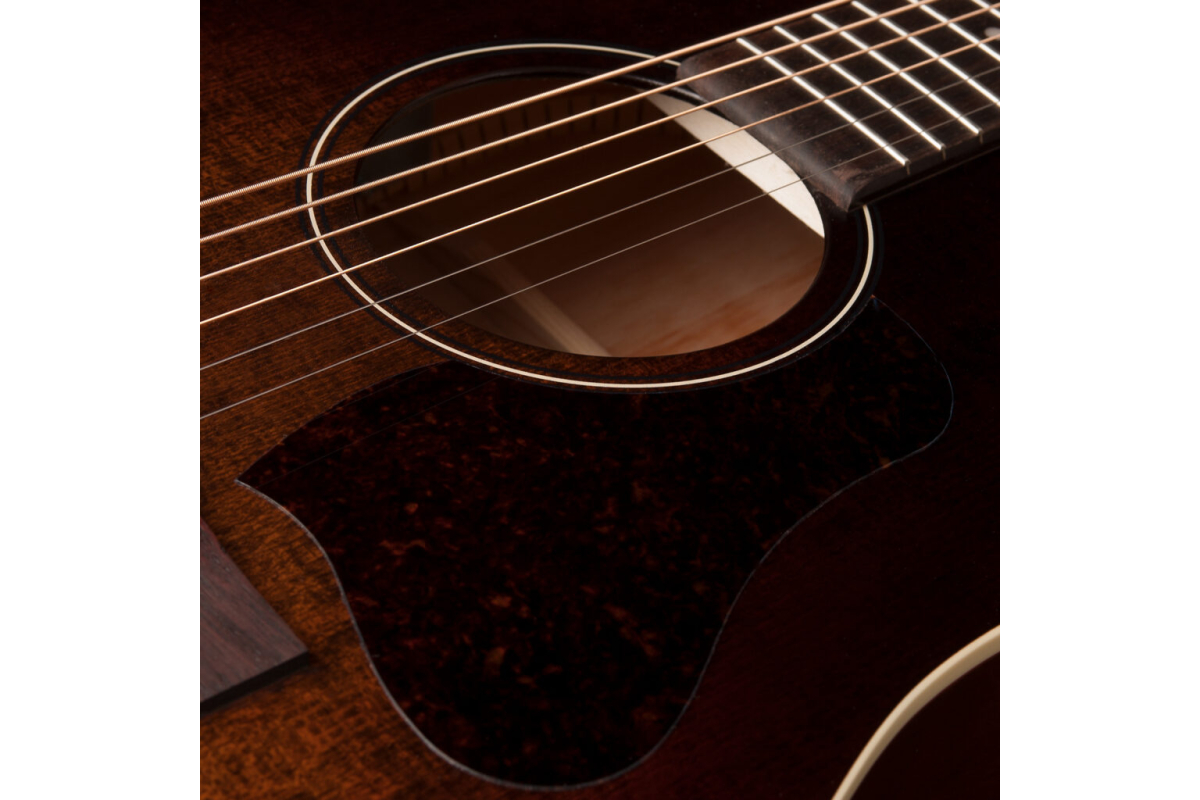 Гітара електроакустична Art and Lutherie Americana Bourbon Burst Presys II