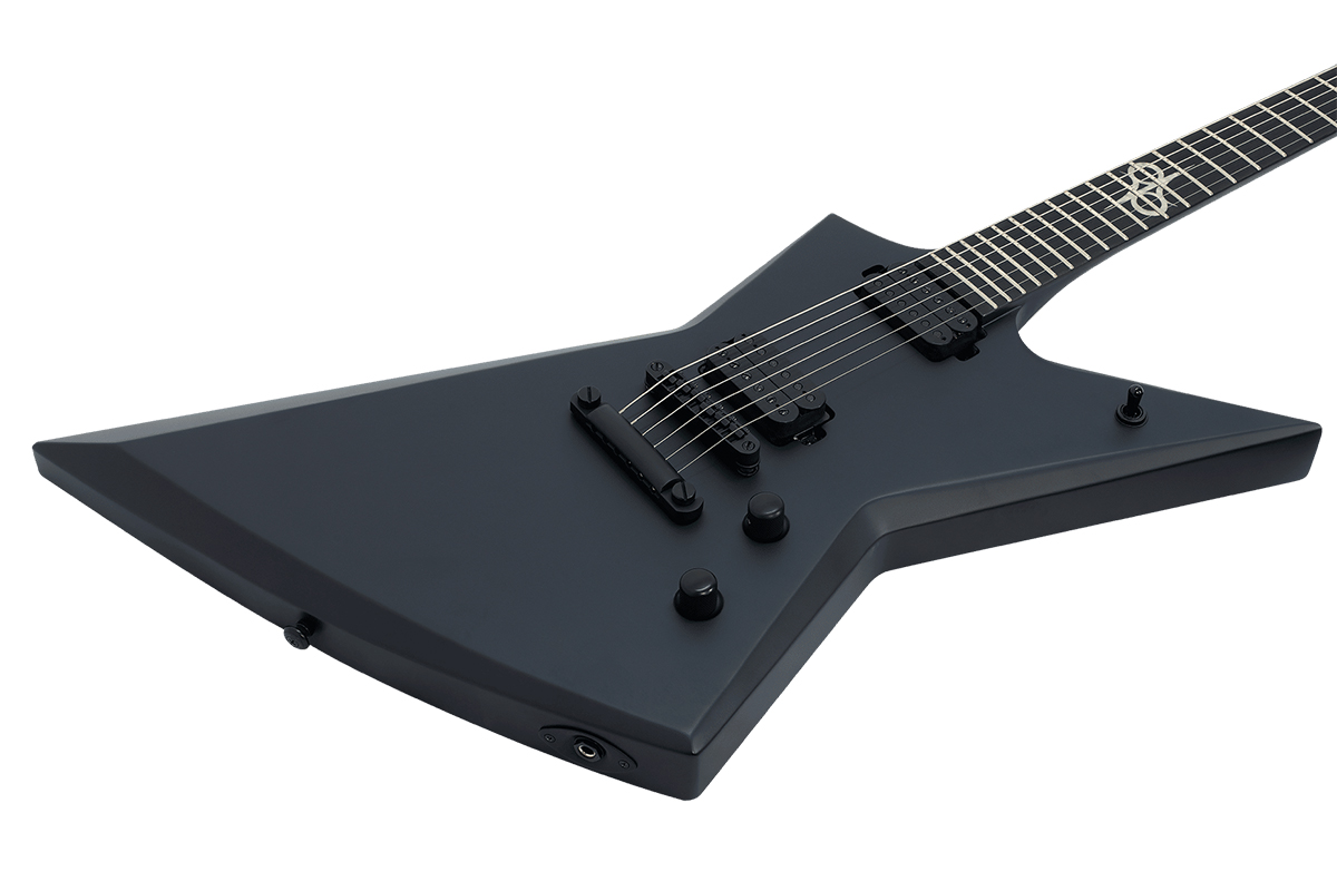 Elektrická kytara Solar Guitars E2.6C CARBON BLACK MATTE